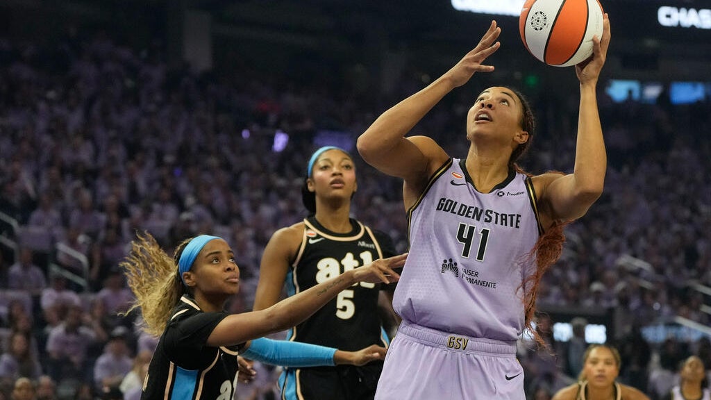 Angered over a.m. WNBA Finals tip-off, Chicago bar owner opens early to fans anyway, to "cause a ruckus" — Valdosta Business news